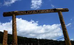 Holzskulpturenweg Start