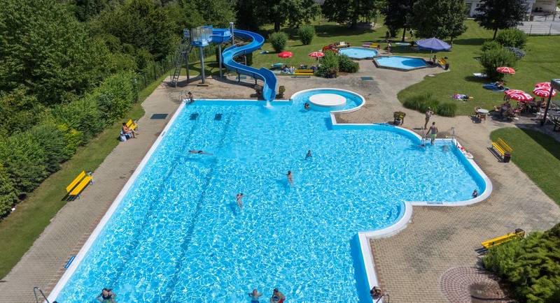 Freibad in der Gemeinde Pernegg an der Mur im Naturpark Almenland, © Oststeiermark Tourismus, Kurt Elmleitner