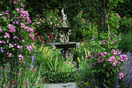 Springbrunnen in den Hängenden Gärten der Sulamith