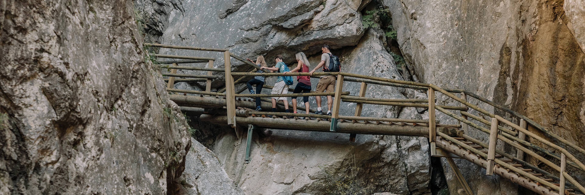 Schwierige Wanderung durch die Bärenschützklamm.