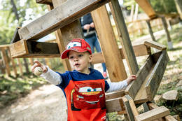Kinder im Öko Park Hochreiter