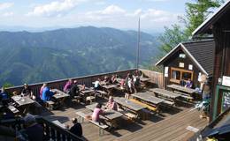 Take a break at "Steirischer Jokl"