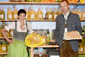 Nudelspezialitäten, frische Eier und das ALMO-Rindfleisch gibt es am Erlebnisbauernhof Moarhofhechtl