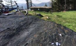 "Guck-Loch" beim Patscha-Kreuz
