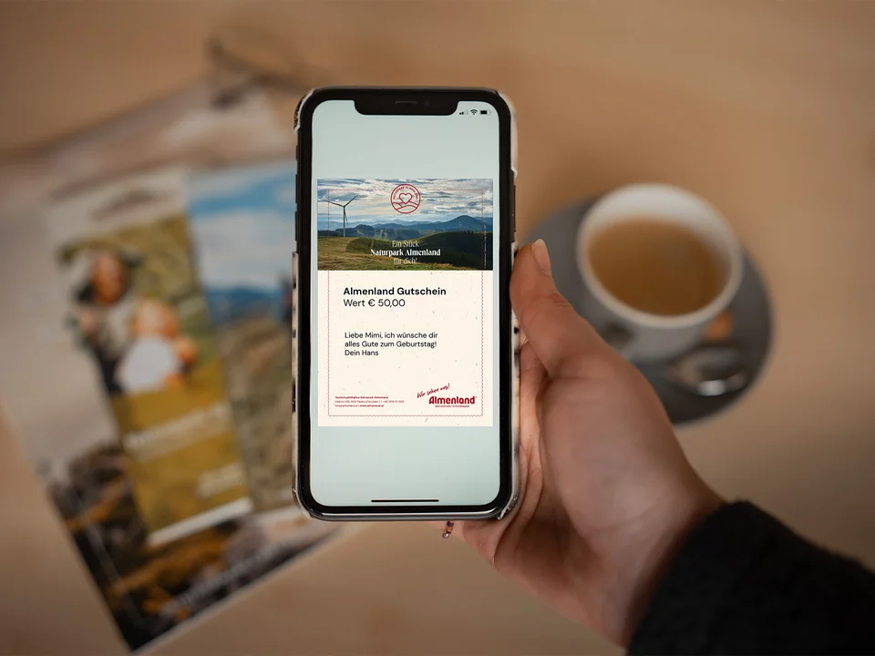 Den Online Gutschein einfach am Smartphone bestellen.