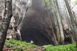 Tief hinein in die Drachenhöhle in Pernegg
