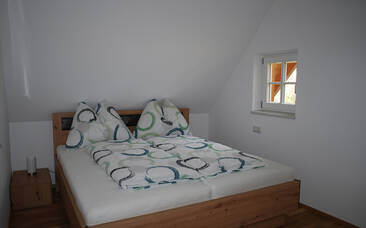 Schlafzimmer im Ferienhaus Schirgi
