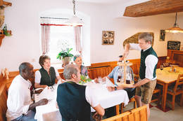 Etwas Edles beim Dorfwirt Bratl