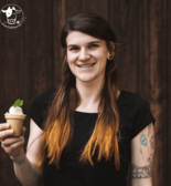 Eisbäuerin Andrea Wiedner