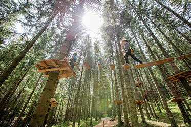 Unterschiedliche Höhen im Alm Erlebnispark