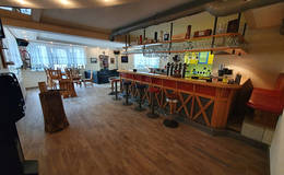 Bar und Aufenthaltsraum 