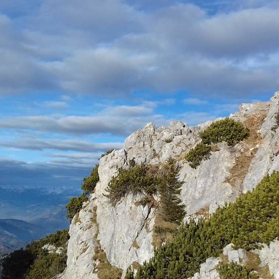 Gipfelkreuz mit Panoramaaussicht