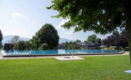 Freibad in der Gemeinde Fladnitz an der Teichalm im Naturpark Almenland, © Oststeiermark Tourismus, Kurt Elmleitner