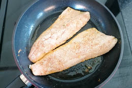 Löwenzahn Nudelroulade Fisch