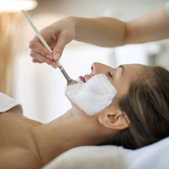 Gesichtsbehandlung beim Almwellness Hotel Pierer