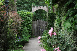 Very romantic atmosphere into the garden