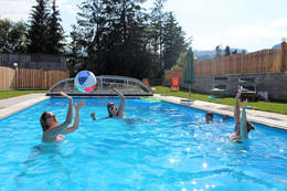 Kögerlbauer, Schwimmbad