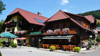 Guesthouse Grabenbauer *** eating drinking