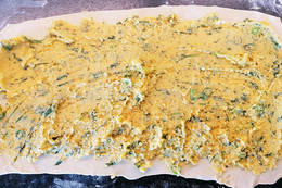 Löwenzahn Nudelroulade Roulade aufstreichen