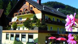 Landgasthof Willingshofer / Unterkunft / Naturpark