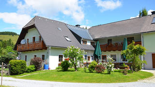 Pension Holzmeister *** Sommeralm Nature Park