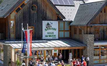Stoani Haus der Musik Außenansicht