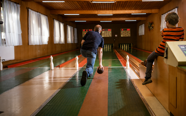 Indoor Kegelbahn beim Gasthaus Karl-Wirt.