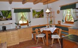 Gemütliche Stube in der Almhütte Huber