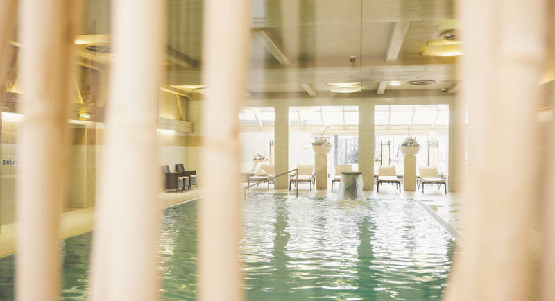 Wellnessbereich mit Hallenbad im Vital Hotel Styria