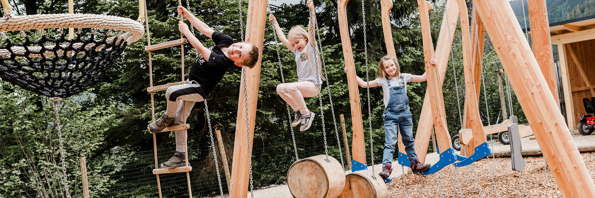 Der Holzfäller Trail im Waldpark Hochreiter.