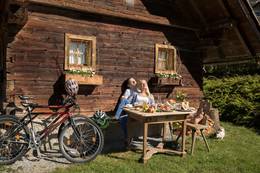Breakfast with fresh alp air