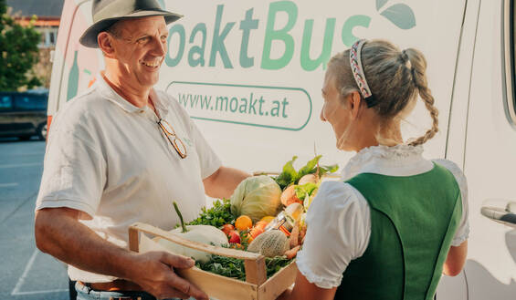 Projekt Moarktbus im Naturpark Almenland. Projekt Moarktbus im Naturpark Almenland.