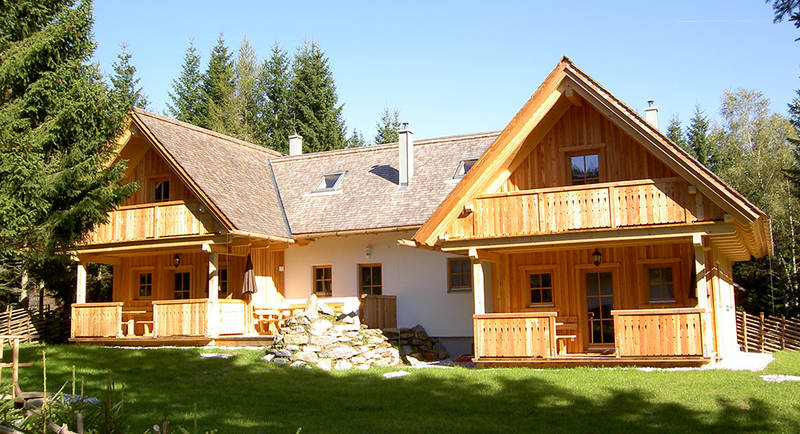 Die Holzmeisterhütten auf der Sommeralm 