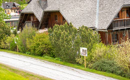 Info-Tafel auf dem Huab'n Theater-Rundweg im Naturpark Almenland