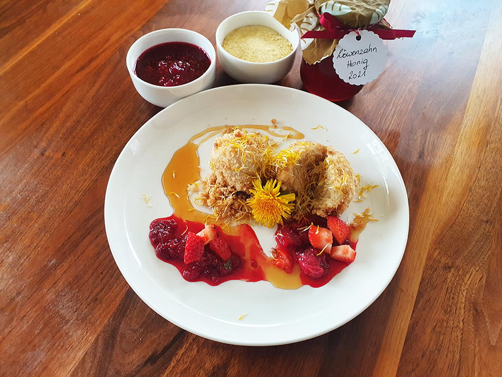 Topfenknödel mit Löwenzahn Gericht
