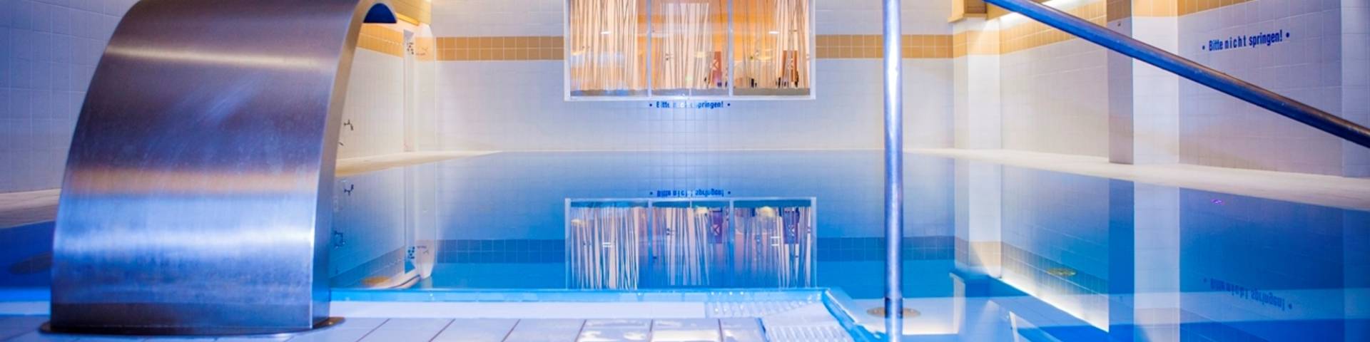 Hallenbad im Vitalhotel