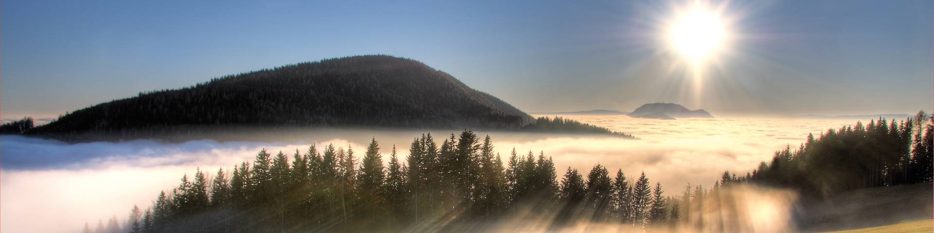 Herbstnebel im Naturpark Almenland